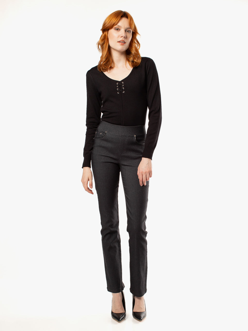 Narrow fitted pull-on pant