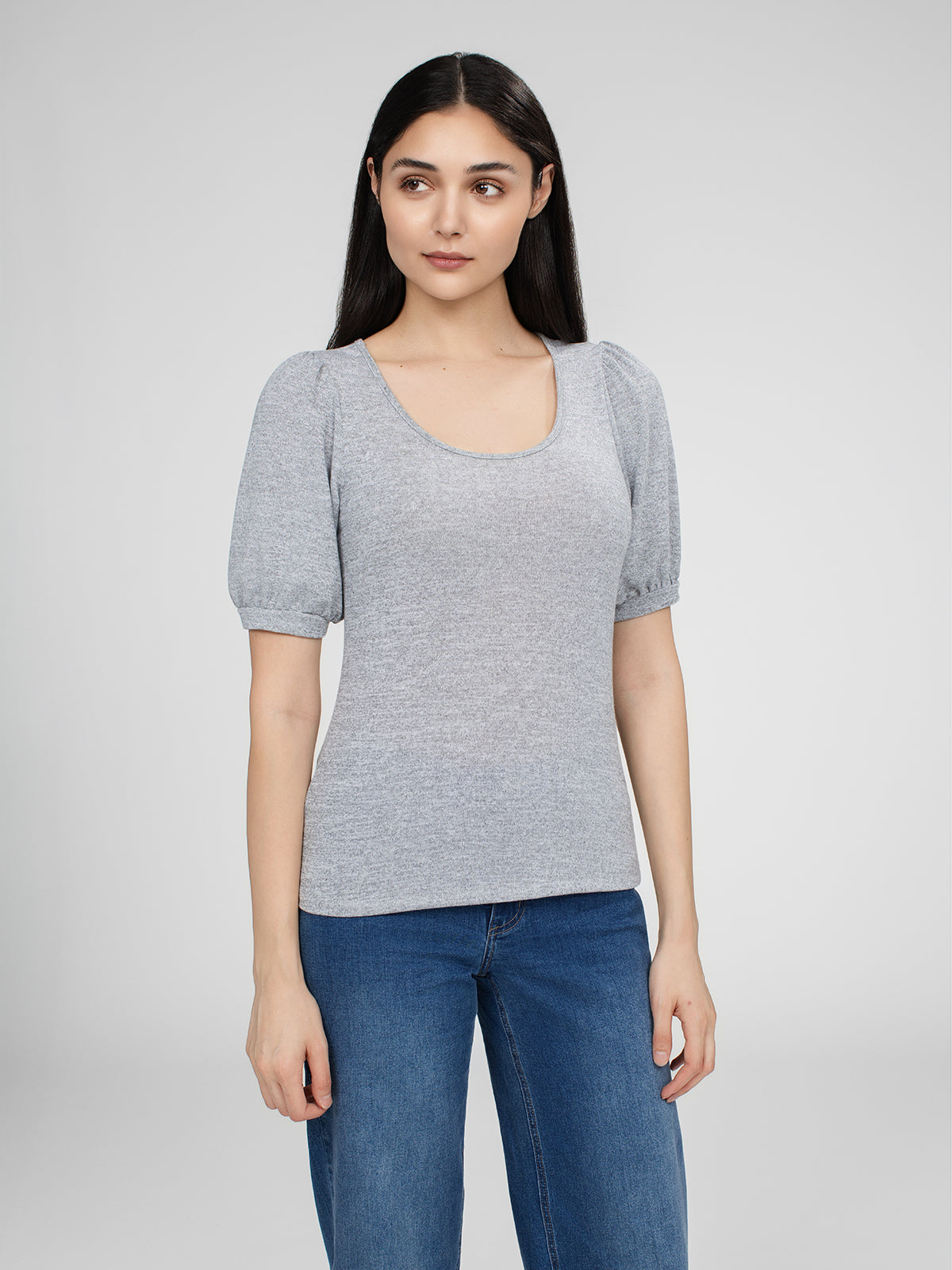 T-shirt semi-ajusté à manches courtes