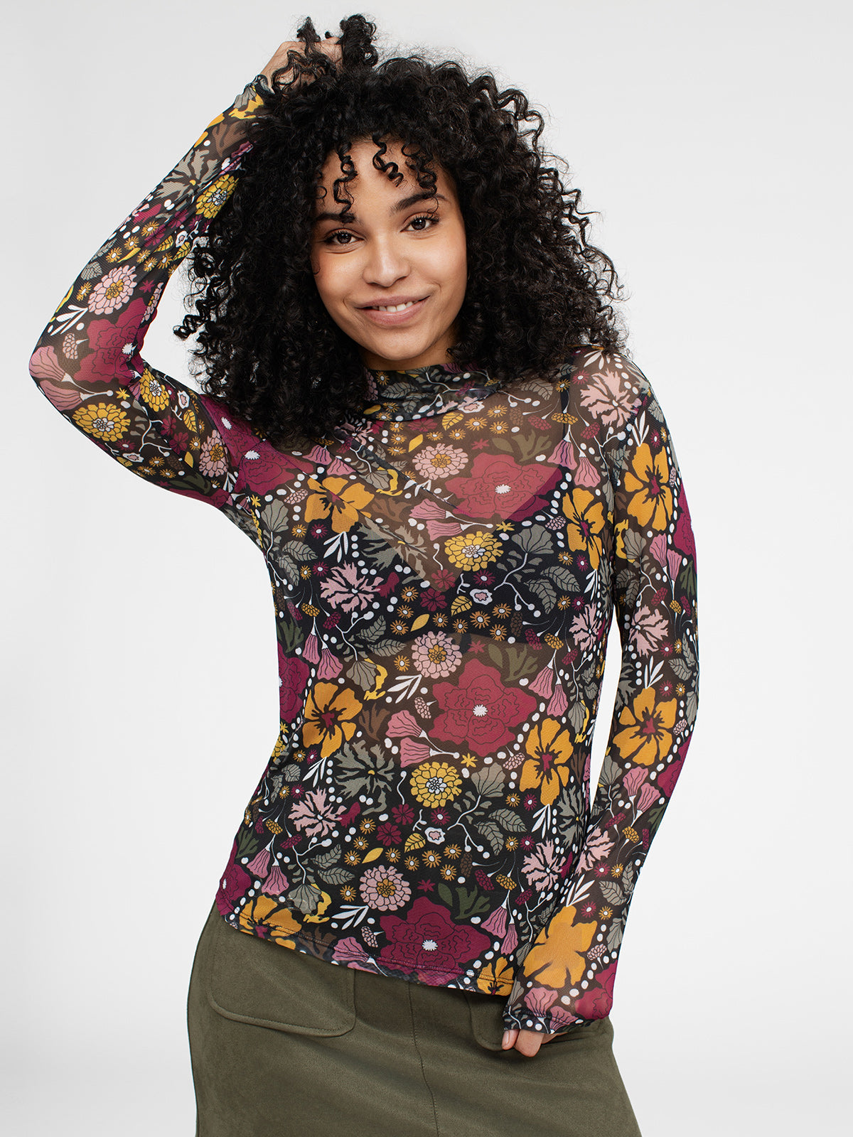 Long-sleeves fitted t-shirt