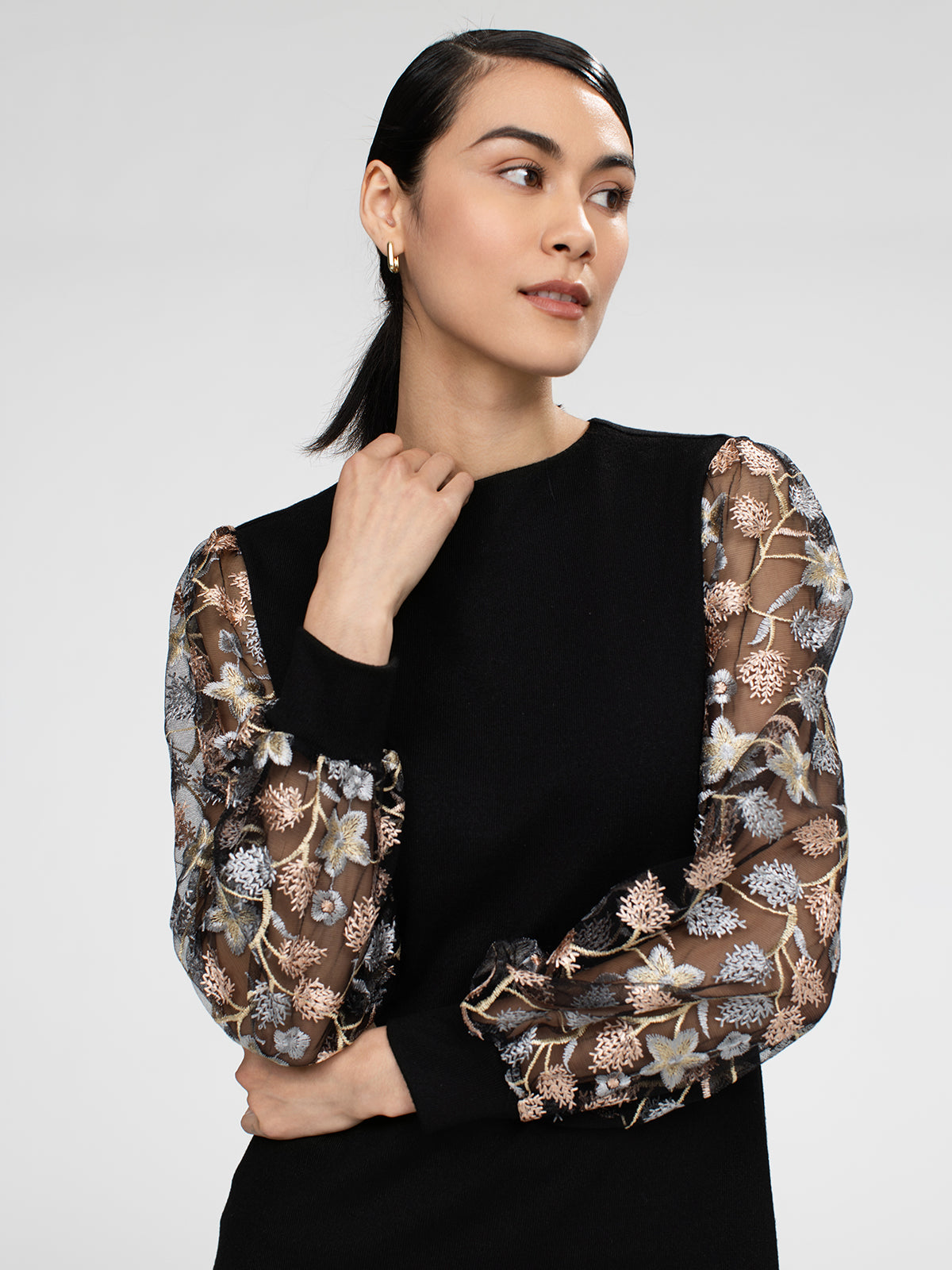 Long-sleevesemi-fitted knit tunic