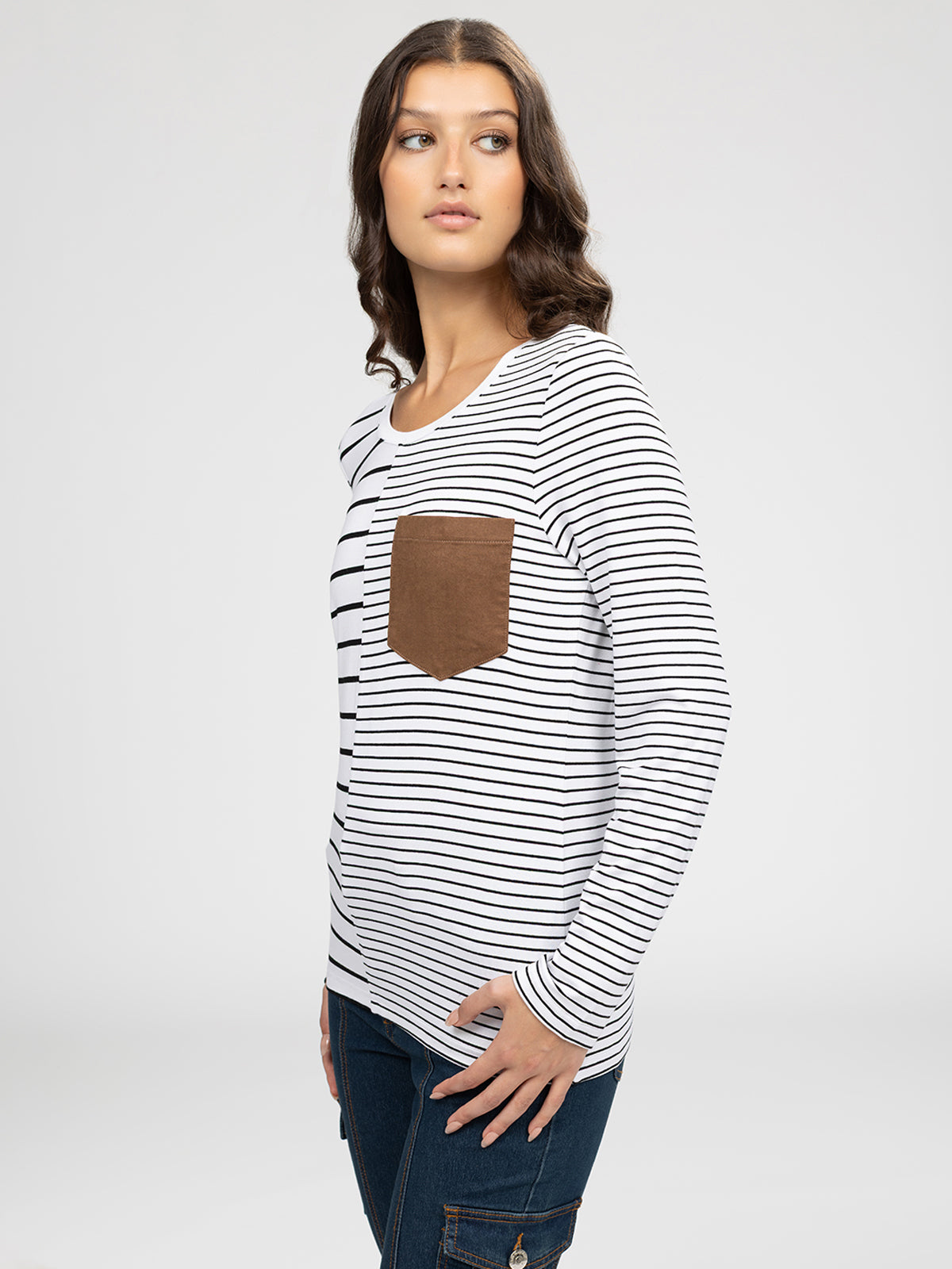 T-shirt semi-ajusté à manches longues