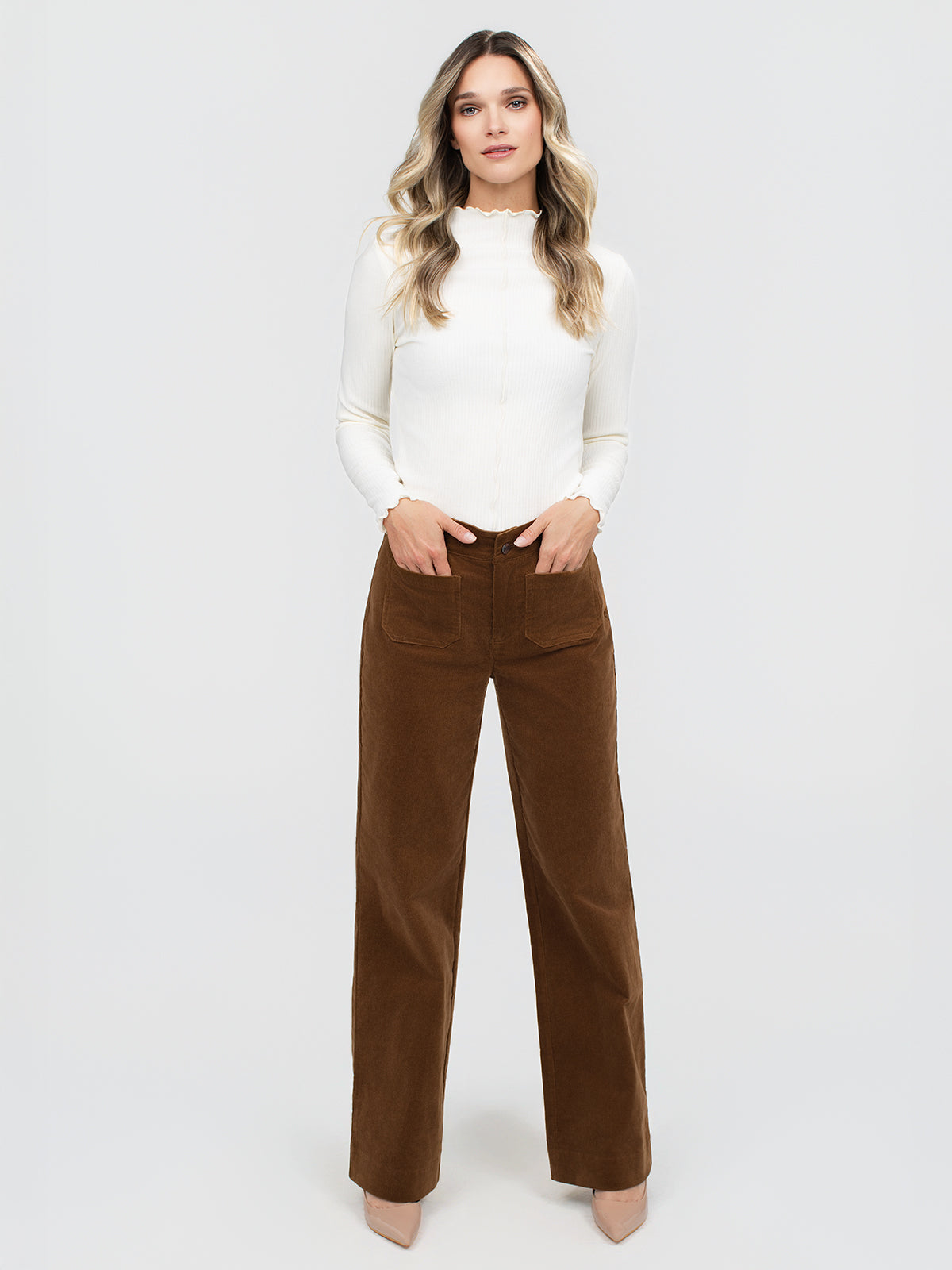 Pantalon semi ajusté large