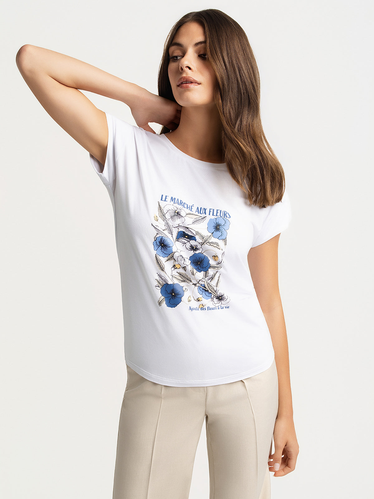 Short-sleeve t-shirt