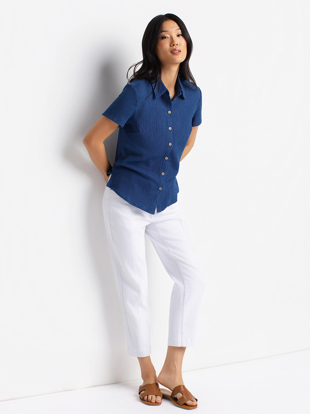 Blouse à manches courtes avec boutons