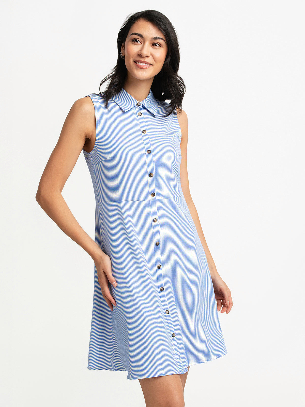 Robe courte évasée