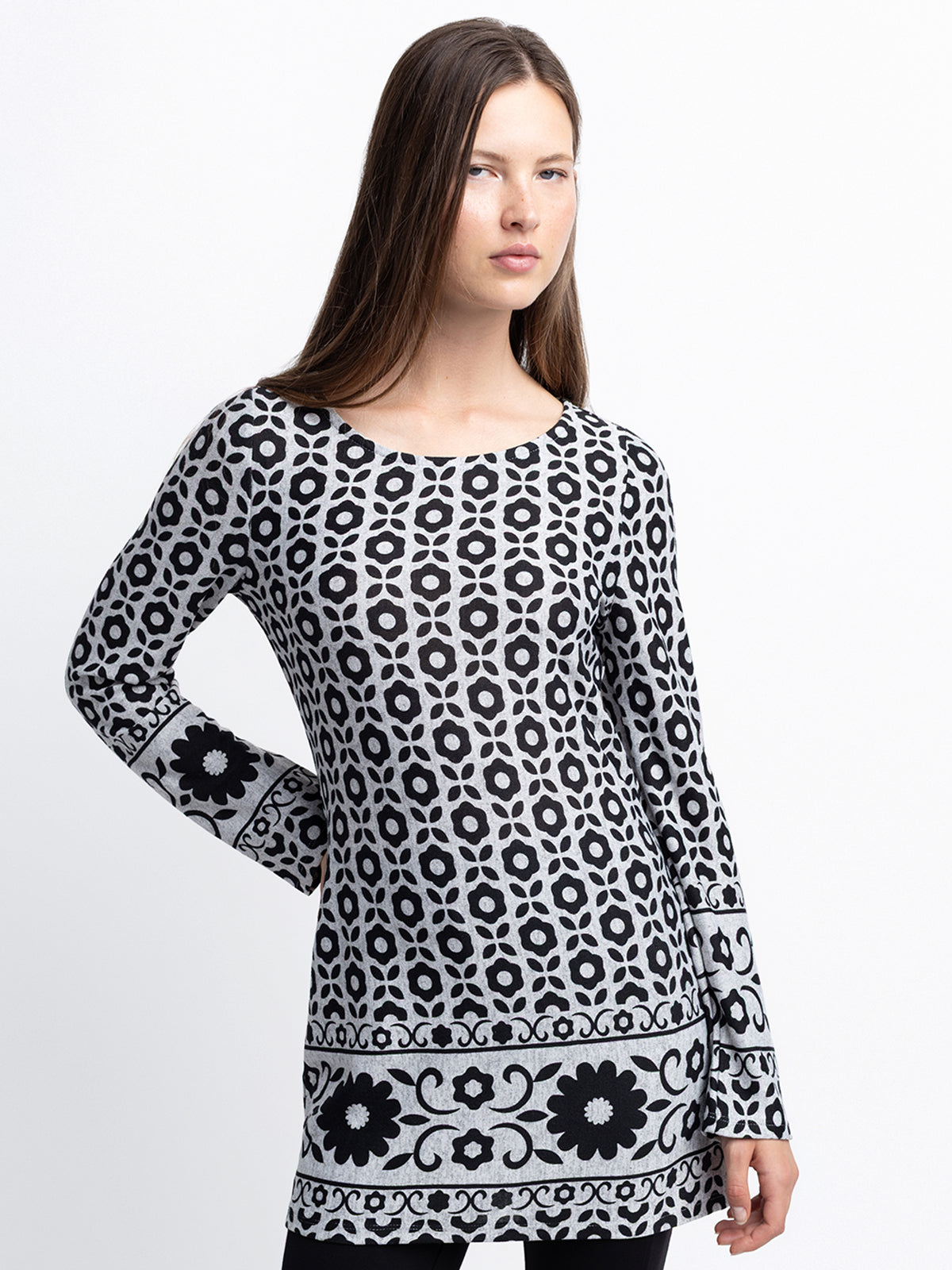Long sleeve knit tunic