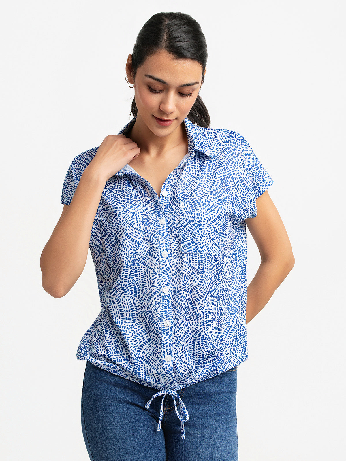 Blouse ample à manches courtes avec boutons