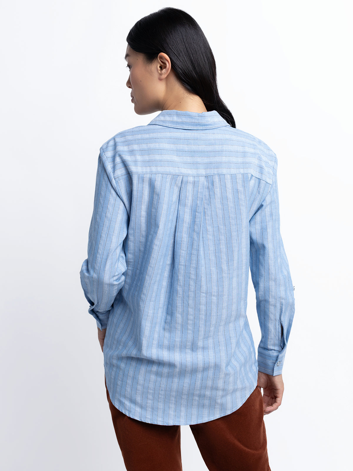 Blouse ample à manches longues avec boutons