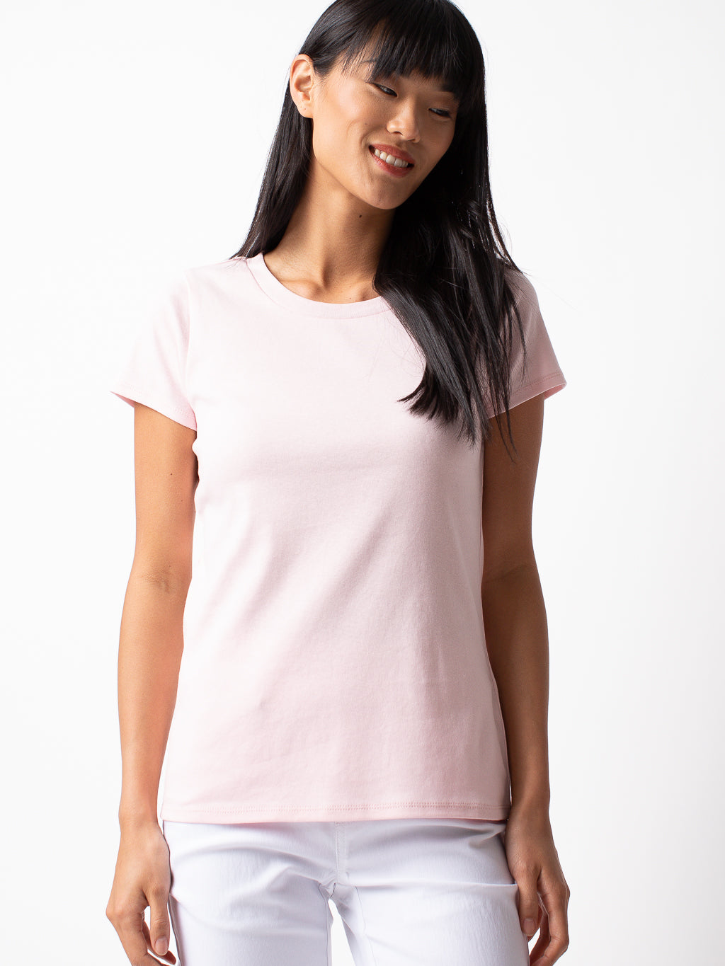 Short-sleeve semi-fitted t-shirt