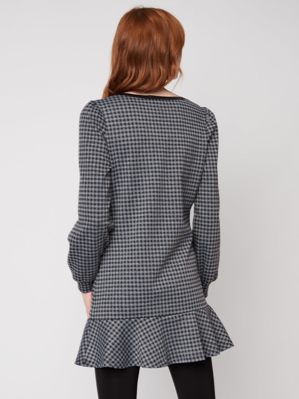 Long-sleevesemi-fitted knit tunic