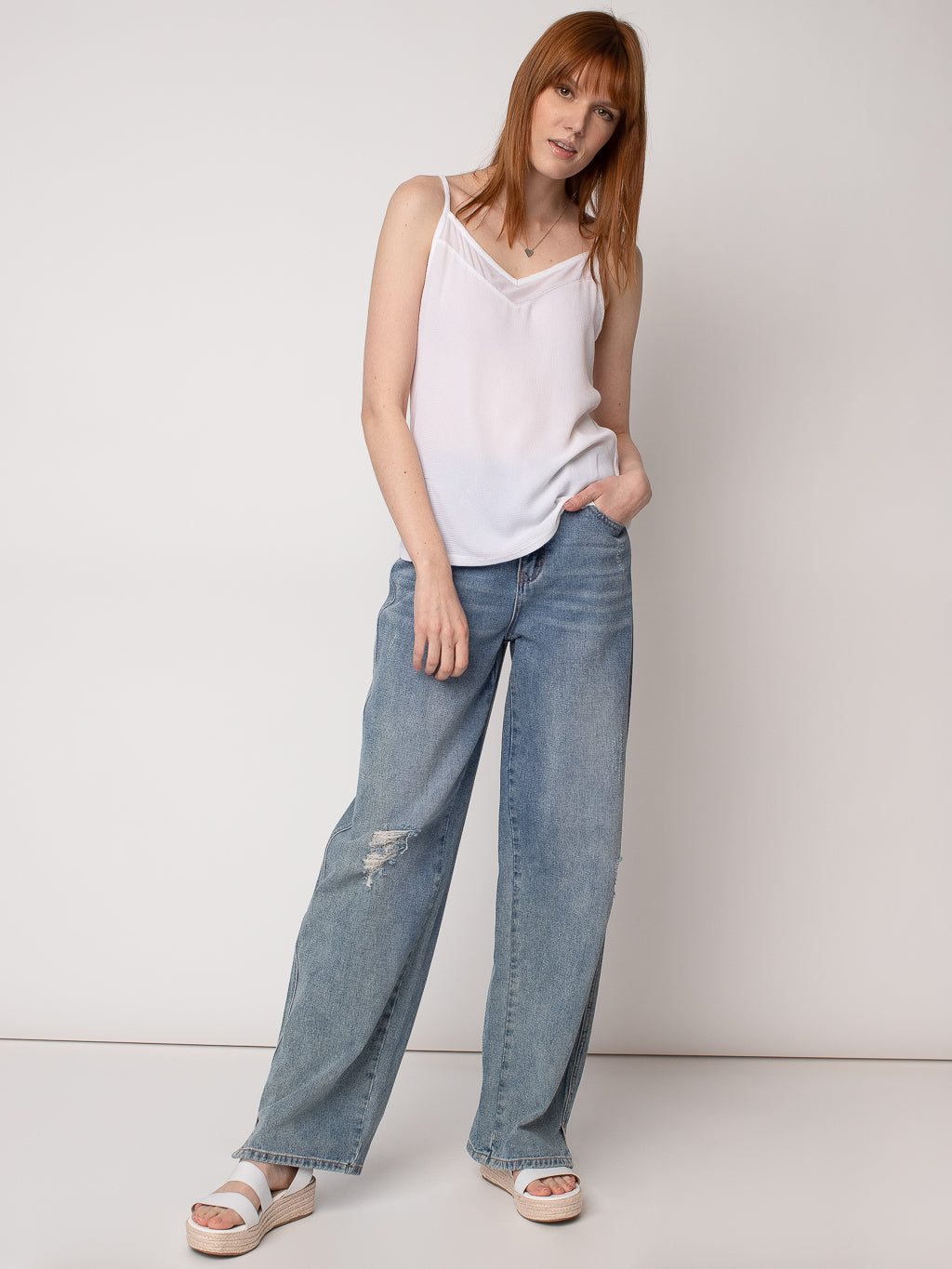 Camisole semi-ajustée avec détails semi-transparents