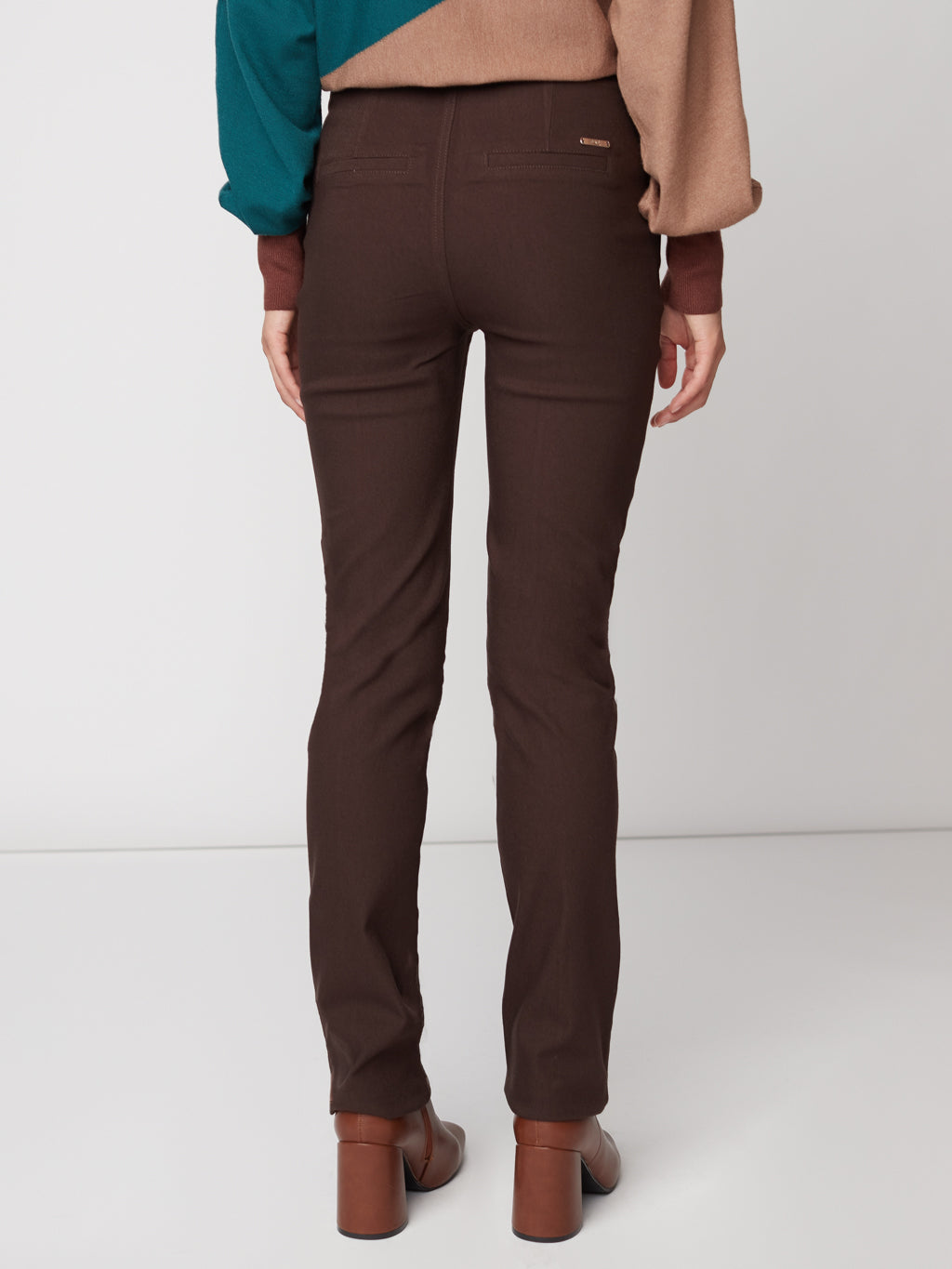 Pantalon étroit ajusté à enfiler