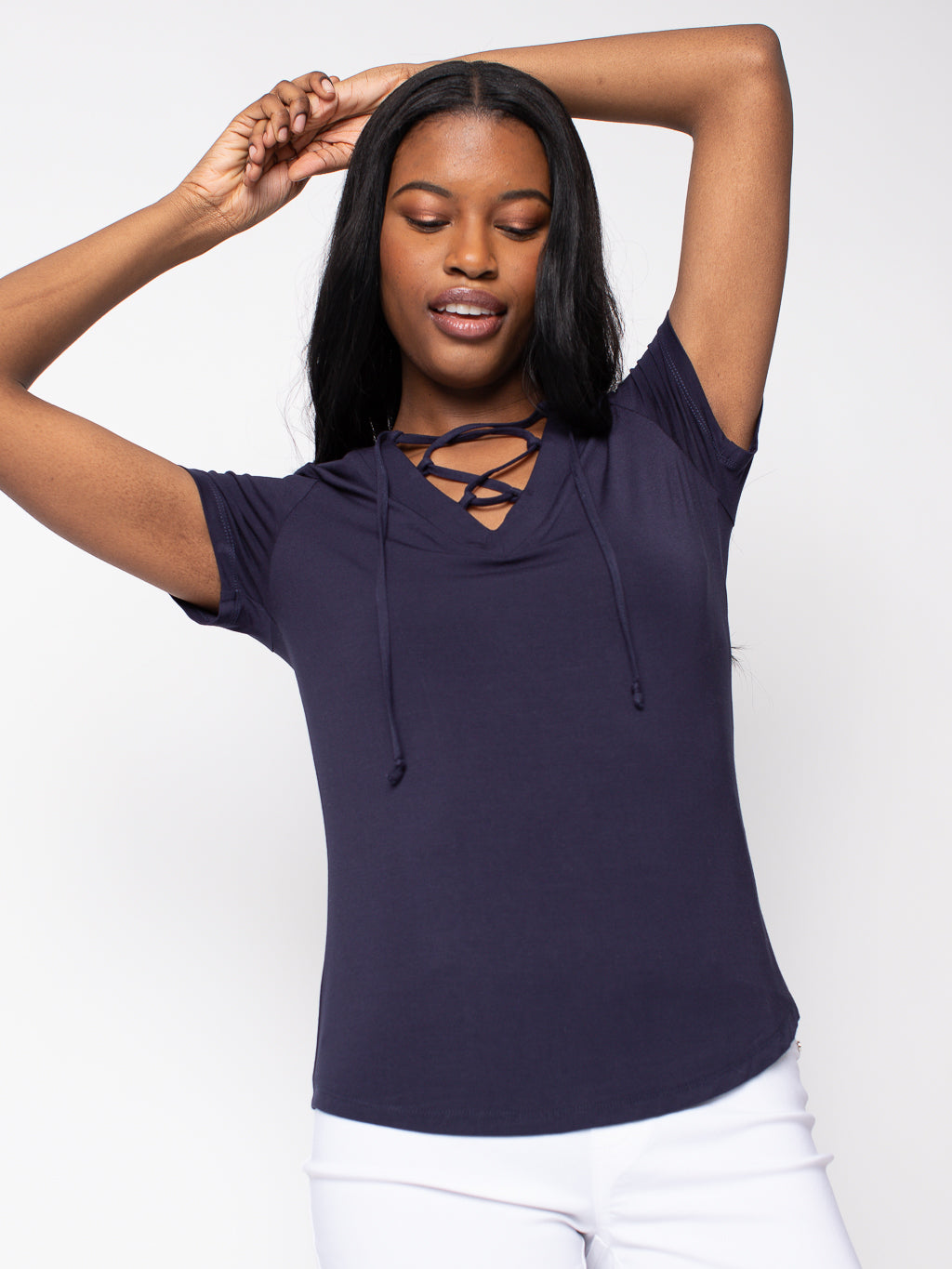 Short-sleeve semi-fitted t-shirt